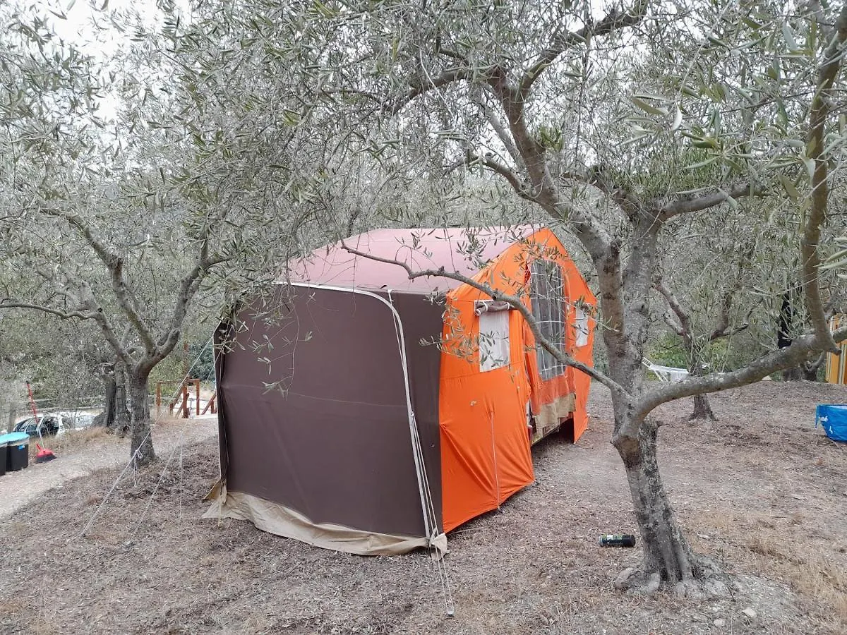 Luxury tent Agricampeggio U Beriun Hotel Onzo Italy
